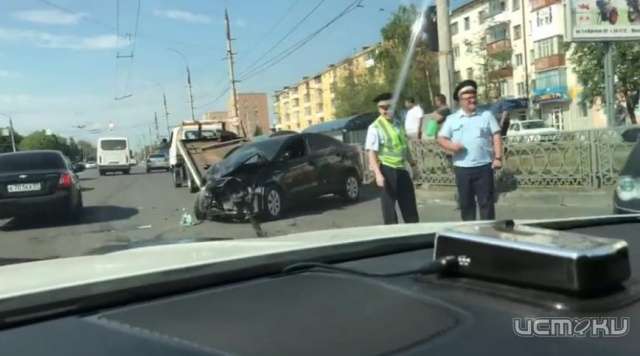 В Орле подросток пострадал в тройном ДТП в районе автовокзала 
