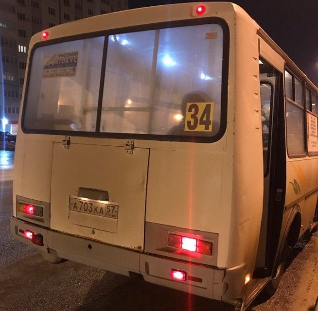 В Орле водитель маршрутки накинулся на подростка, попросившего вернуть деньги