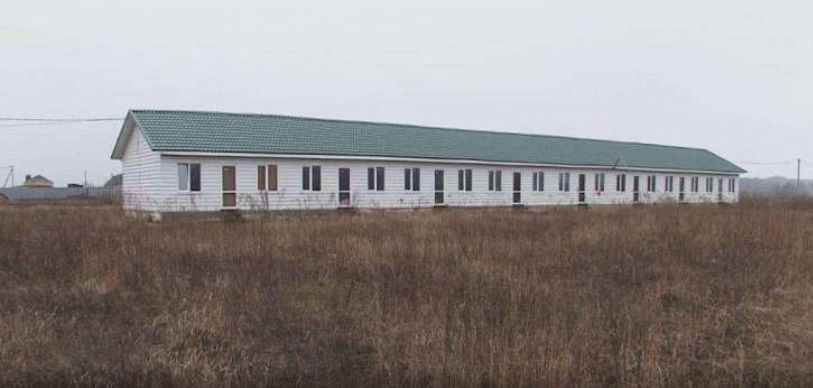Троснянских чиновников обязали возместить ущерб бюджету за покупку бараков для детей-сирот