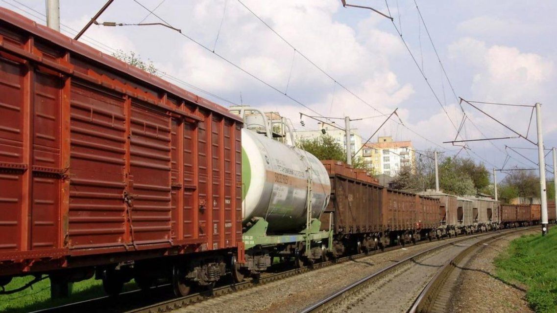 Погрузка зерна и сахара в Орловско-Курском регионе МЖД увеличилась