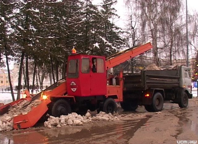 Снег — он и радость, но он же и проблемы....