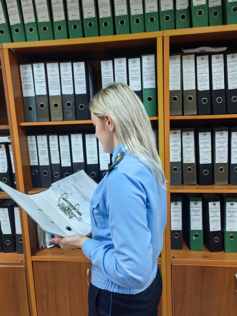 Поменяв образ жизни, жительница Мценска выплатила на содержание сыновей более 1,5 миллионов рублей 