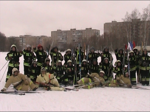 Поучаствовали в "Лыжне России" и орловские огнеборцы