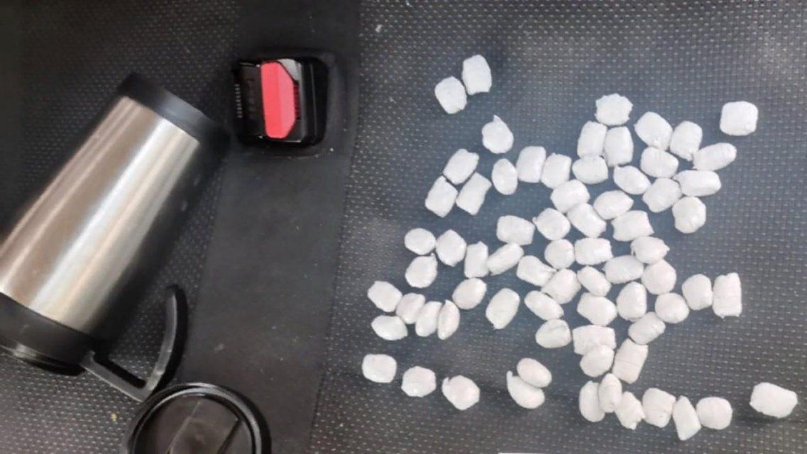 Под Орлом полицейские задержали двух наркодилеров 