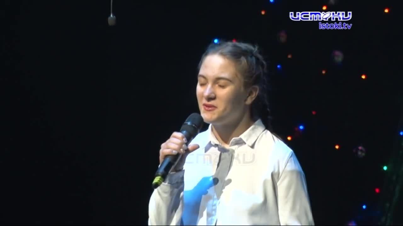 В Орле в 19-й раз засиял «Свет Рождественской звезды». Благотворительный концерт по традиции прошёл в Городском центре культуры