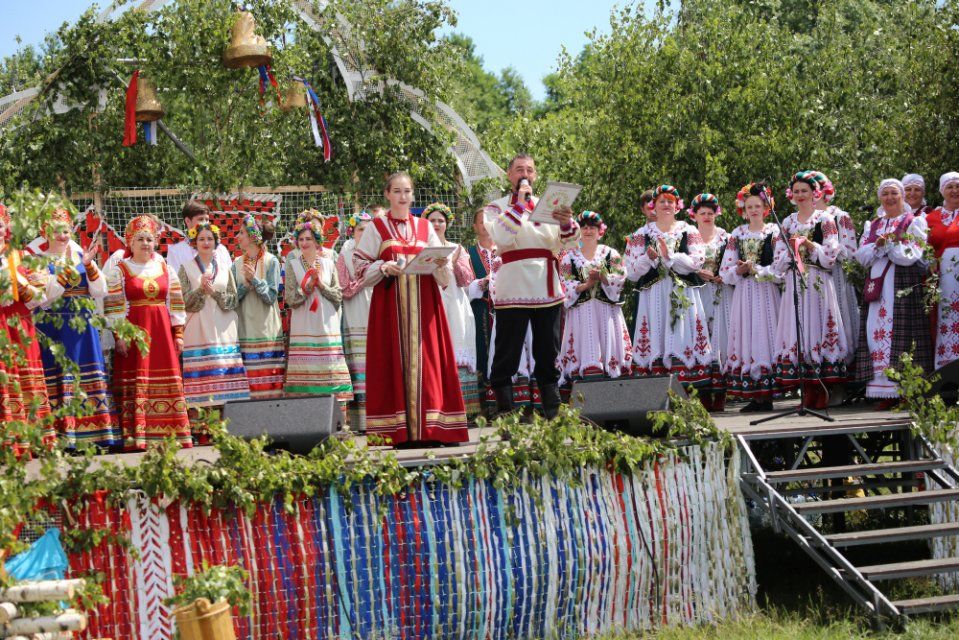 Фоторепортаж: главный летний праздник Орловского края собрал сотни гостей