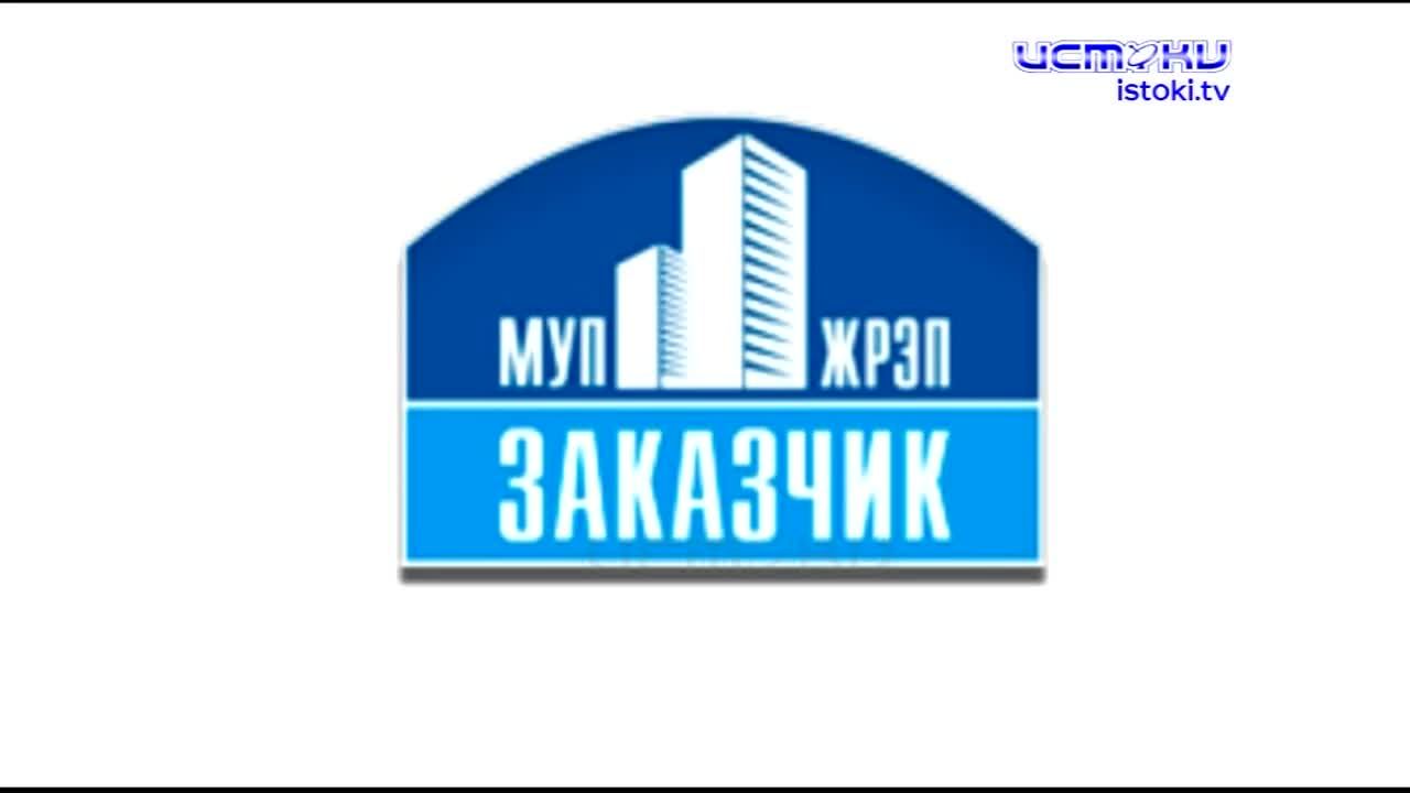 Из-за капремонта крыши дом на Бульваре Победы в Орле затапливают талые воды