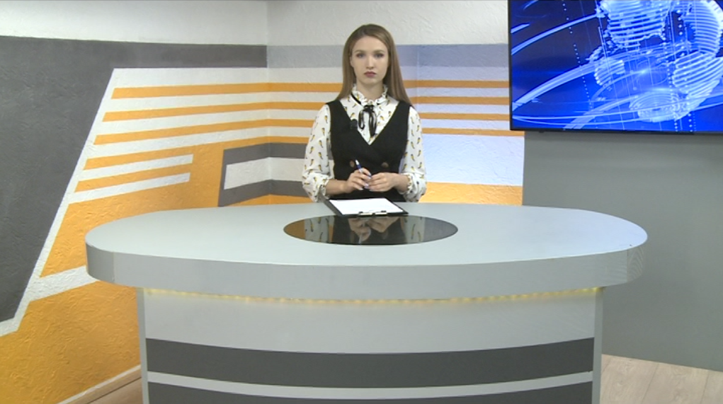 У жителей Знаменки нет централизованного водопровода, а жители Лужков пытаются очистить поляну от старой техники для постройки футбольного поля. Об этом и не только сегодня в 19:00 в новом выпуске программы «Оперативный эфир»