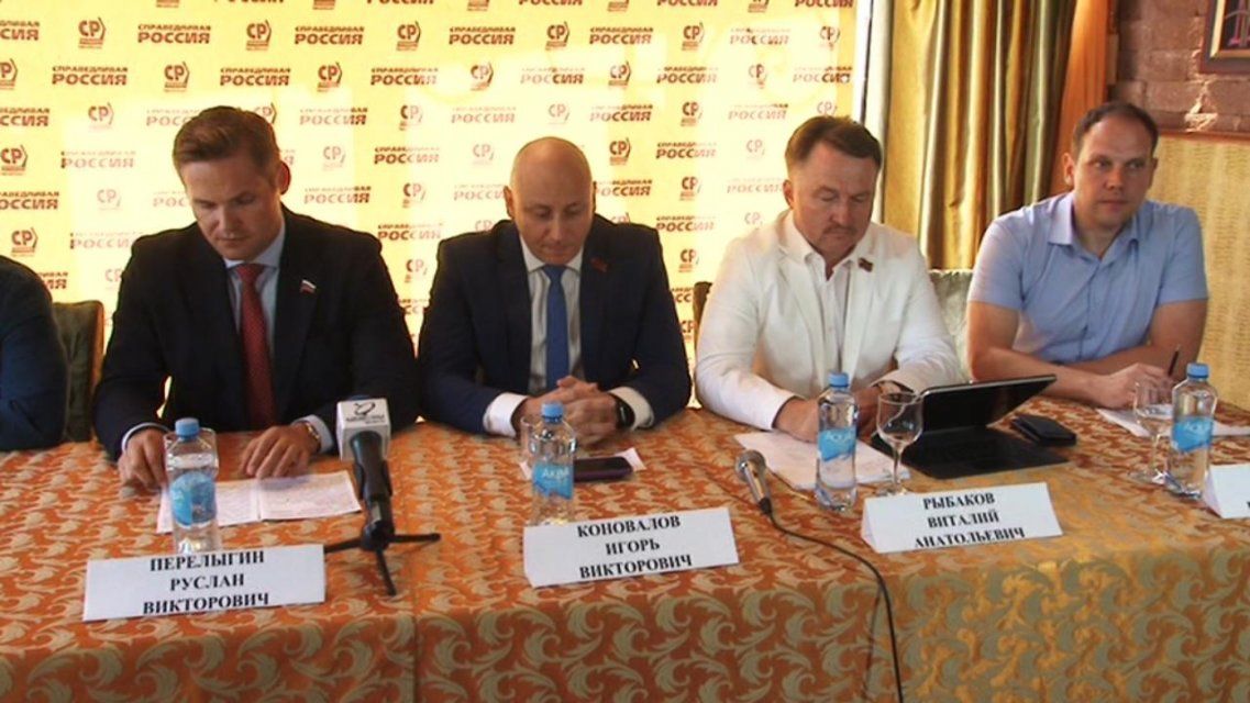 Перед выборами в горсовет у орловских кандидатов появились двойники