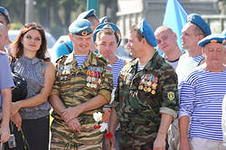 Полиция усиливает охрану на День ВДВ и День города