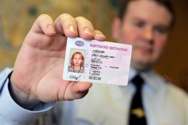 Стал известен график работы ГИБДД в майские выходные