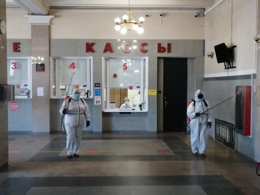 На железнодорожном вокзале в Орле прошел рейд по контролю за соблюдением пассажирами масочного режима