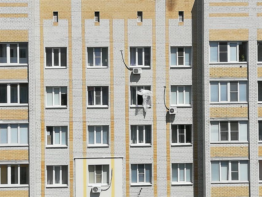 Во Мценске мать будут судить за падение двухлетнего ребенка из окна