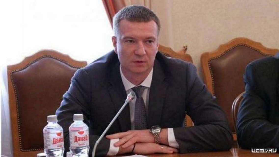 У Залогина спросили, почему орловские медики ждали вакцинации на улице