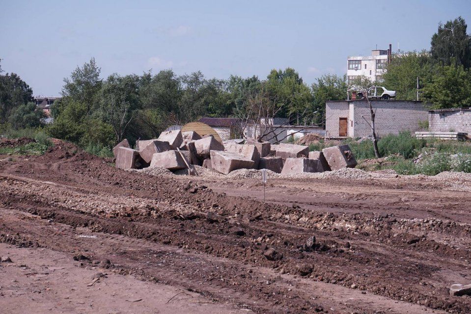 К парку Победы в Орле начали строить дорогу