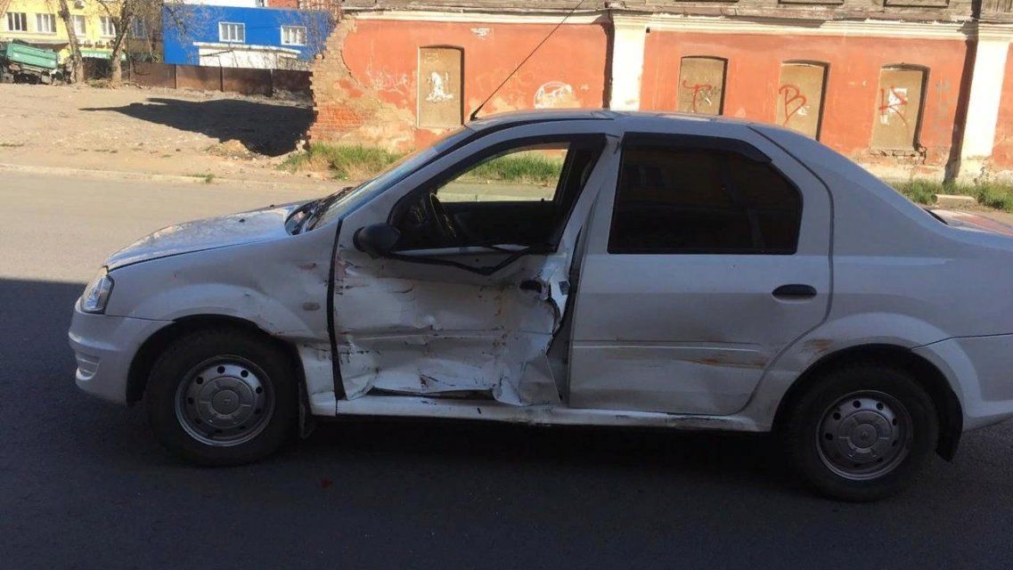 В Орле на перекрестке не разъехались авто