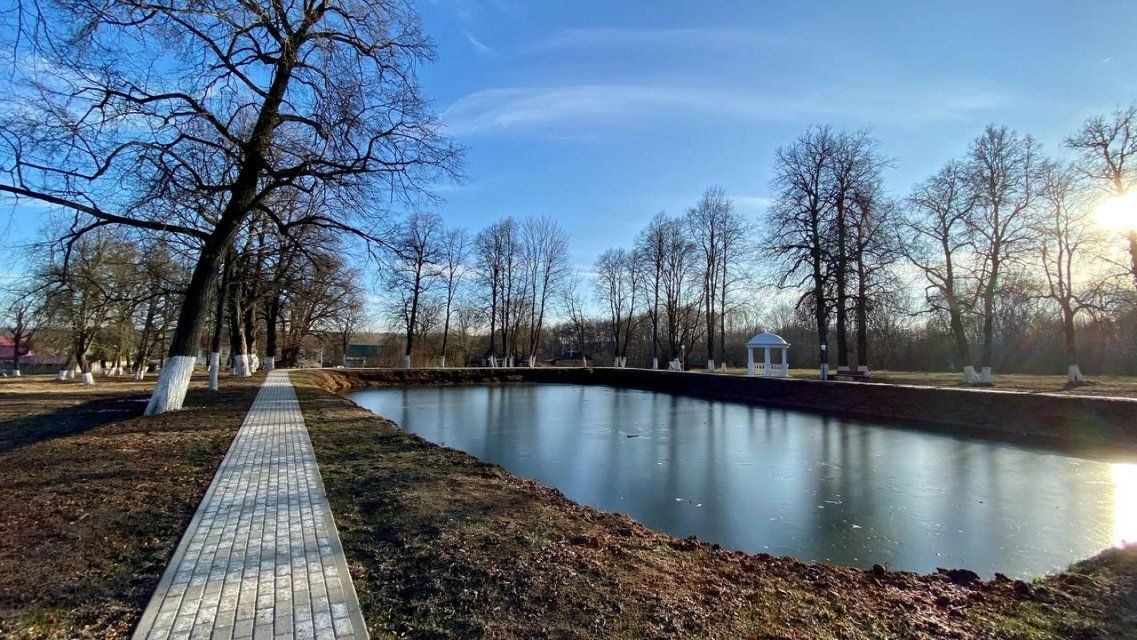 К 200-летию Фета на Орловщине возродили парк усадьбы Шеншиных