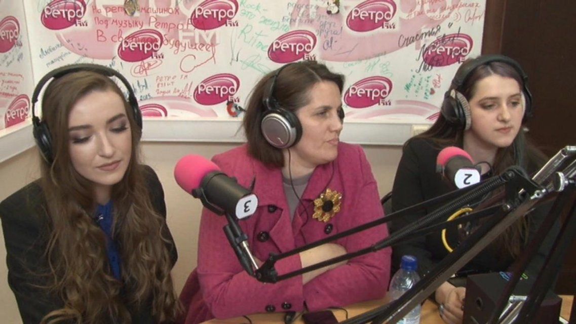 Рекорды Гиннесса орловских барабанщиц — в «Живом эфире»