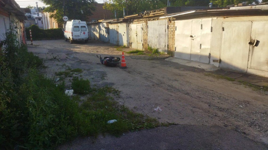 Поездка на скутере закончилась для пожилого орловчанина гибелью