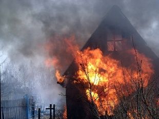 В ливенской деревне при пожаре погибла женщина