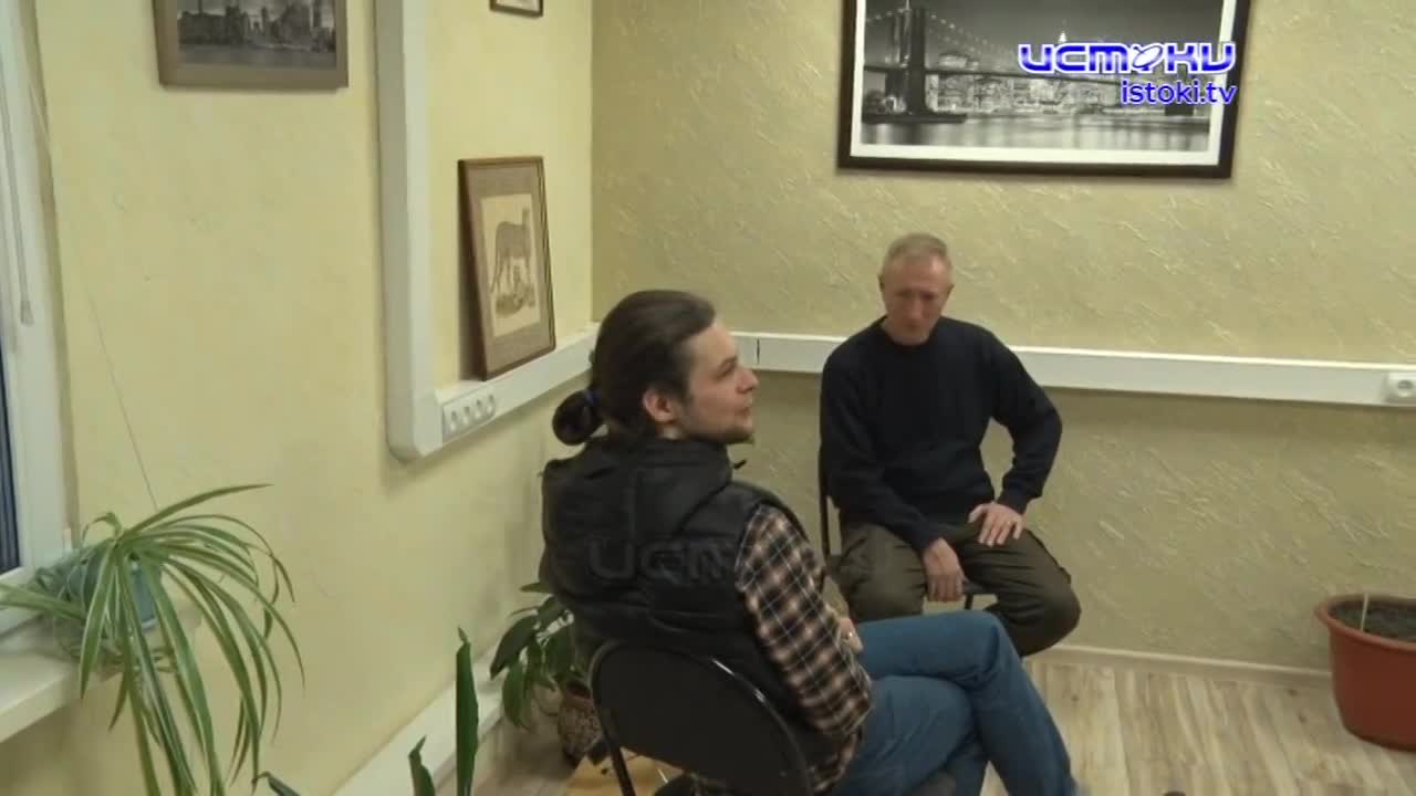 Бывший летчик, строитель в настоящем - в 50 лет стал еще и музыкантом