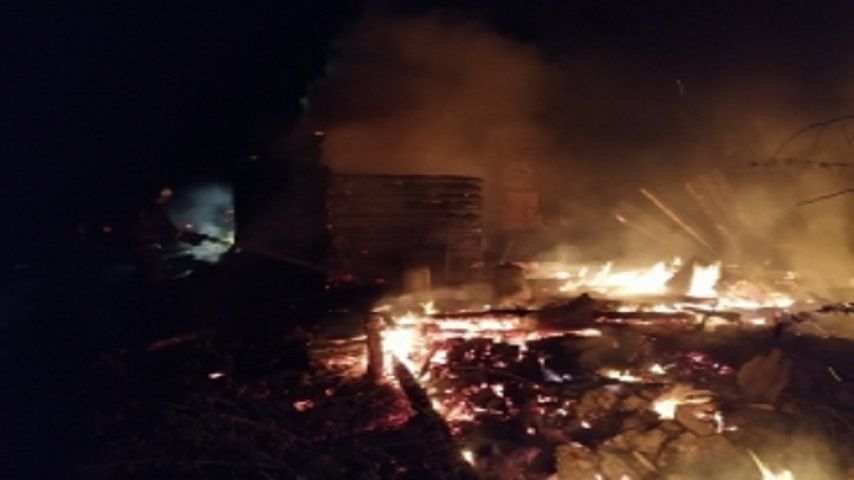 На Орловщине 70-летний мужчина погиб в сгоревшем дотла доме 