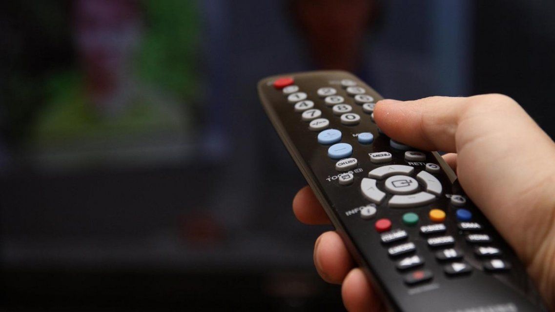 Для россиян в период пандемии ТВ остается главным источником новостей