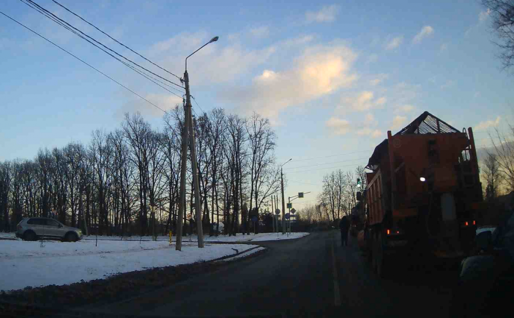 Два года принудительных работ. Орловского чиновника наказали за сосульки. Коммунальная авария оставила без тепла 29 домов Орла