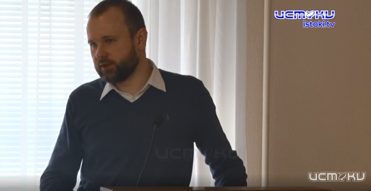 Места для туалетов отсутствуют. Говорят городские чиновники депутатам