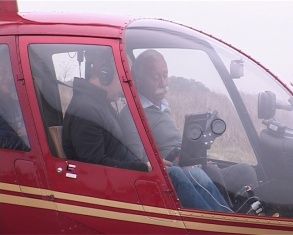 Леонид Якубович прилетел в Орел на красном вертолете