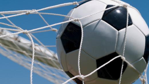 Кубок Федераций начали с поражения