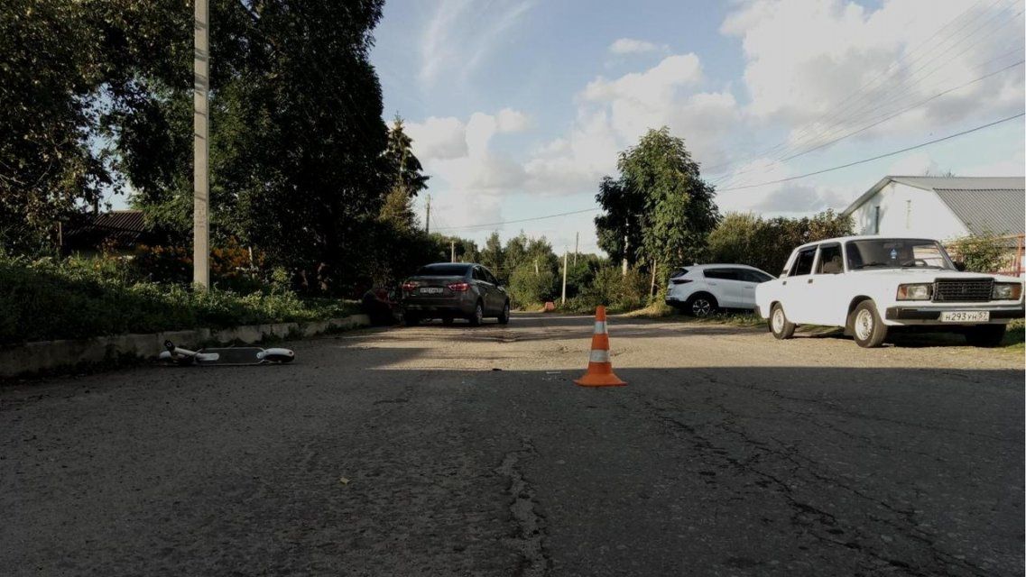 В Орловской области автомобилистка сбила ребенка на электросамокате