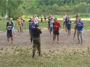 Мечта стать военным, или военные в "Мечте" 