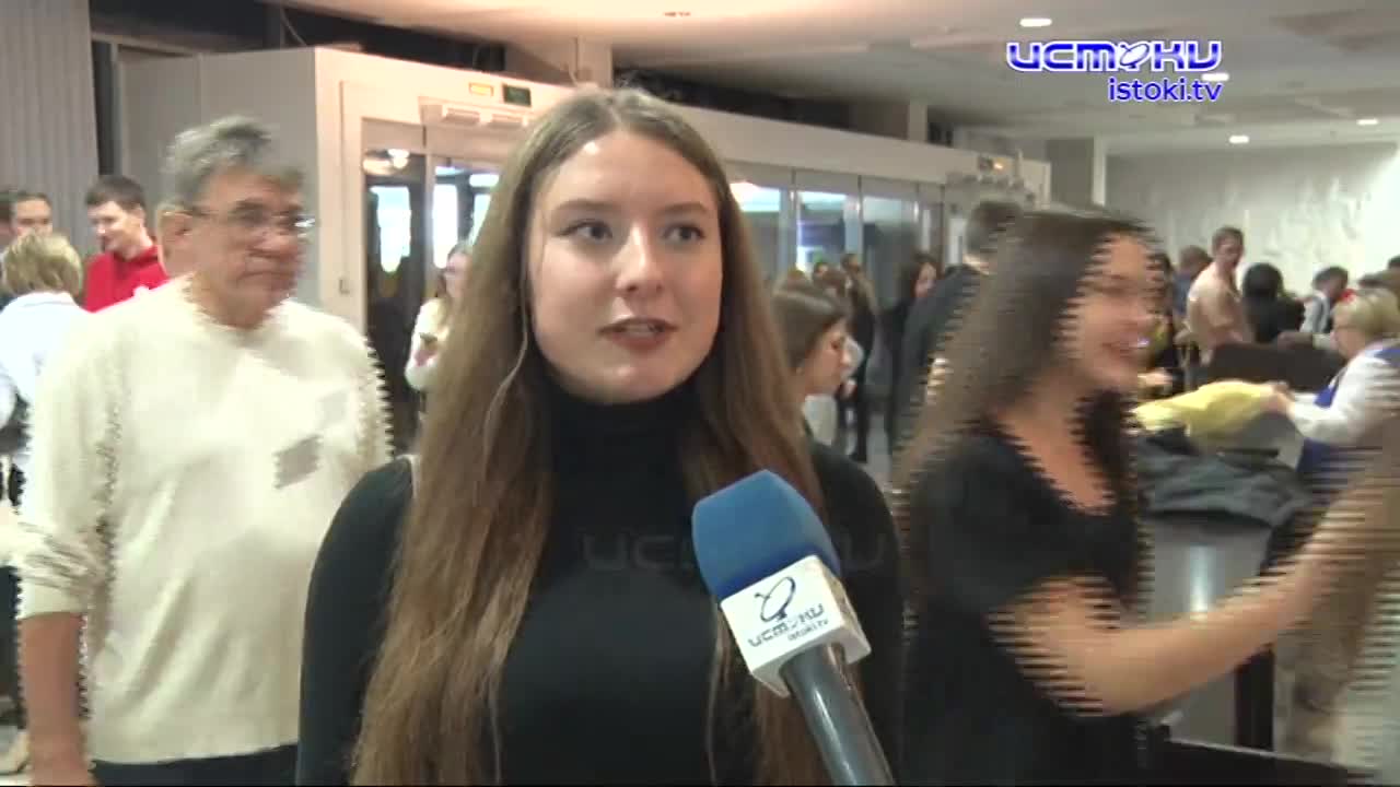 В конце октября в нашем крае с гастролями побывал Луганский академический русский драматический театр имени Павла Луспекаева.