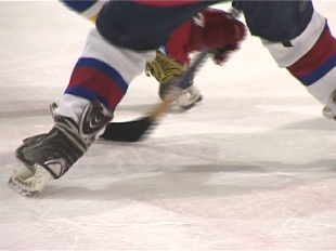 "Белые Орлы" крупно проигрывают, но остаются в тройке призеров