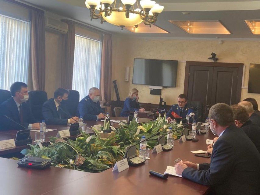 Прокуратура в Орловской области выявила искусственный дефицит и необоснованное завышение цен на сахар и гречку