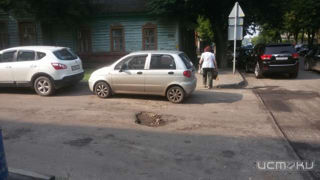 «Паркуюсь, где хочу» по-орловски