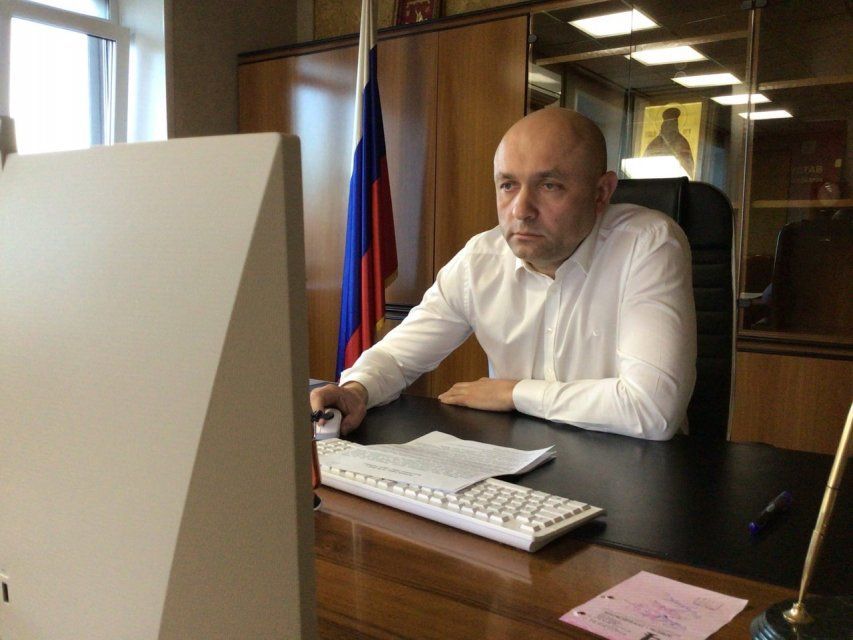 Мэр Орла Юрий Парахин вновь оказался худшим в ЦФО