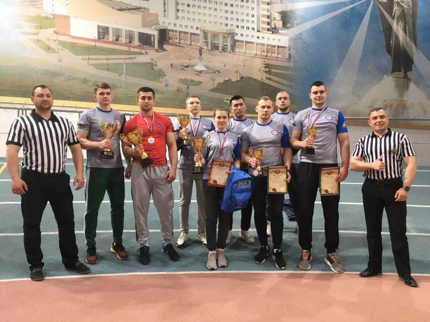 Орловские армрестлеры вернулись с Чемпионата России среди вузов с россыпью наград