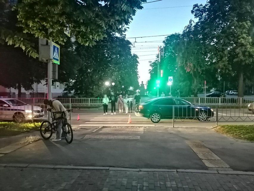 В Орле беспечность велосипедиста привела к аварии