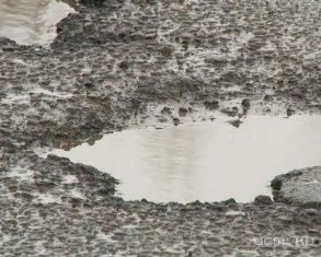 Четыре подрядчика не вышли делать гарантийный ремонт на дорогах города