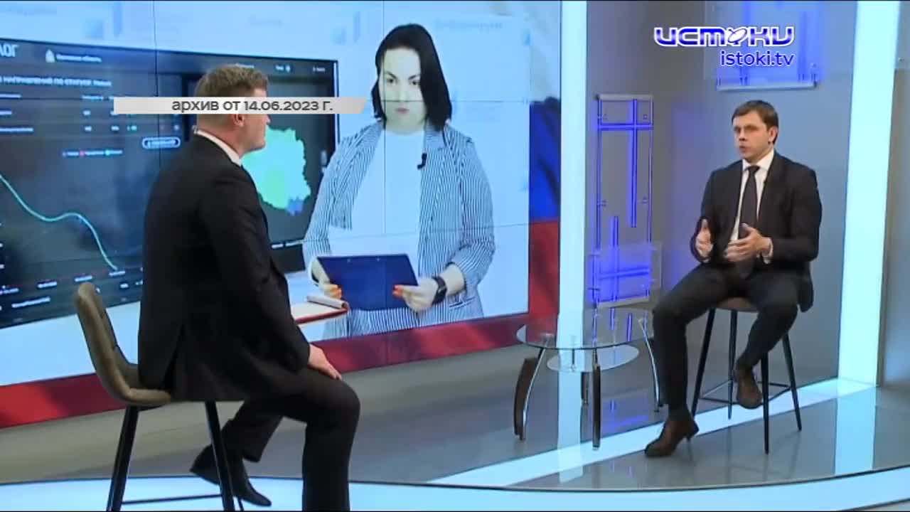 До зимы дотянули и бросили. Доделывать некому. Жители жалуются на ремот Комсомольской