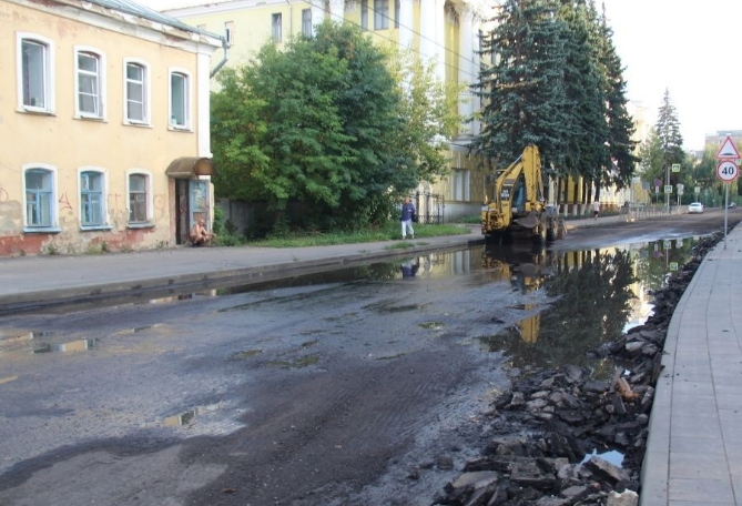 В Орле до конца года устроят шесть ливнёвок