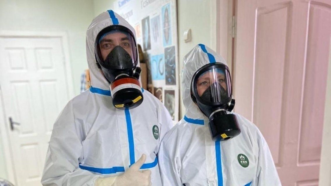 Власти: борющиеся с COVID орловские врачи получают в среднем более 100 тысяч