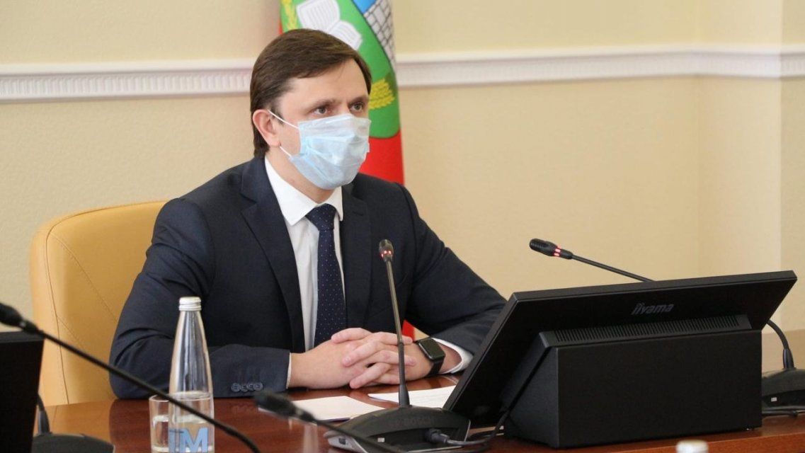 Ходят без масок: Клычков возмущен поведением орловчан в магазинах