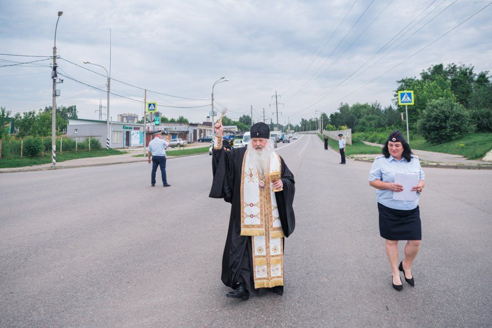 В Орле освятили самые аварийные перекрестки