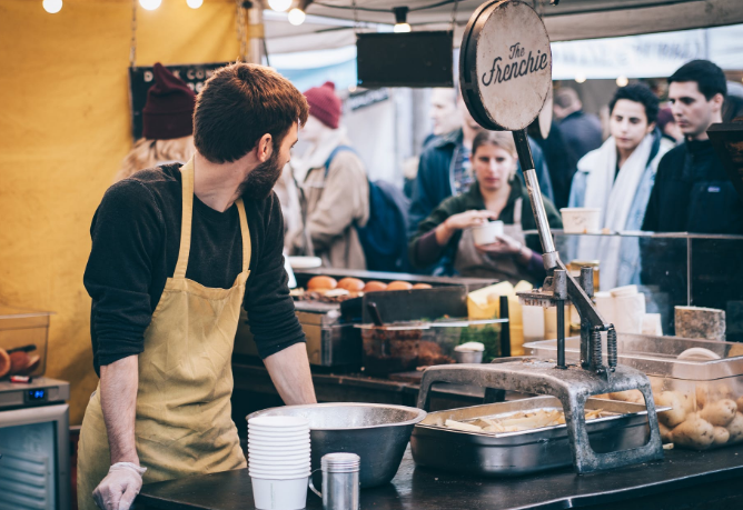 На Орловщине за месяц выявили 857 нелегальных работников