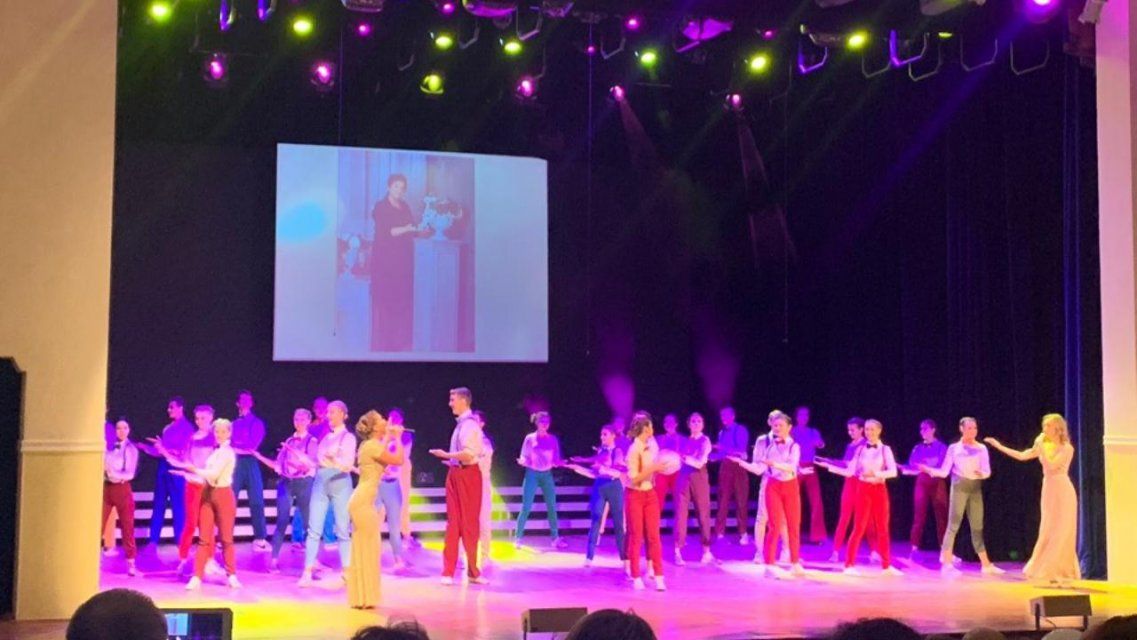 Фоторепортаж: в ОГИКе с размахом празднуют юбилей Светланы Гавдис