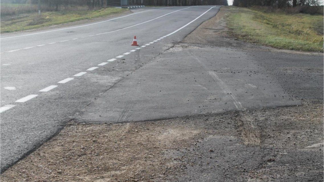 ДТП на Орловщине: мотоцикл и автомобиль не смогли разъехаться 