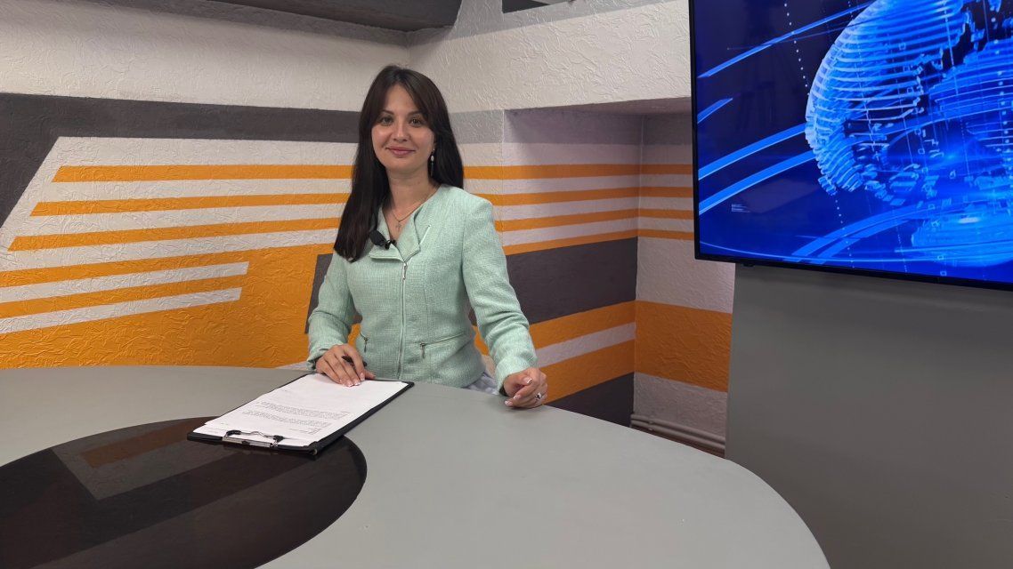 В Орле прошла выставка-ярмарка "Вино-сыр, хлеб-мед". Жители поселка Новообразцово под Орлом сами устраивают себе праздники лета. Как в КДЦ Металлург отметили День города